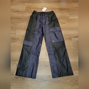 Air Jordan Classics 2.0 Luxe Plush Faux Leather Pants DJ2719-010 Size Small New